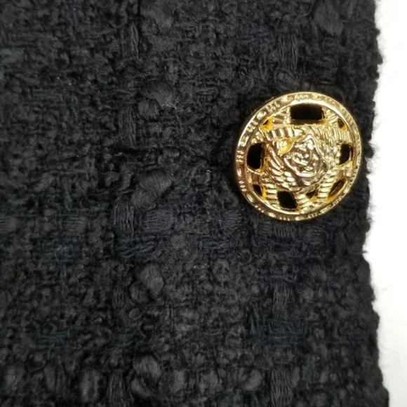 Zara Black Tweed Mini Skirt Gold Button Details - Picture 2 of 9